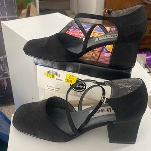 Unlisted chunky shimmer black heels